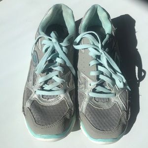 Sketchers lightweight